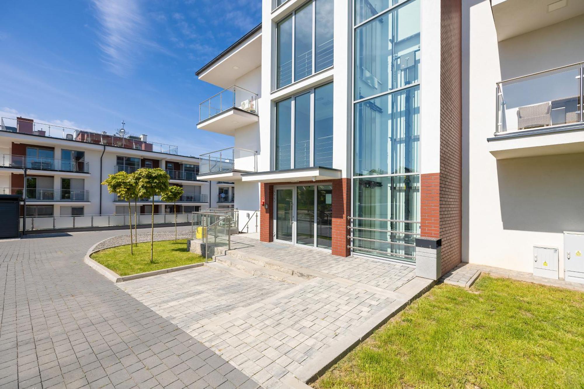Klifowa Resort With Spa, Fitness & Kids Club By Noclegi Renters Rewal Exterior photo